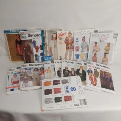 Lote de 14 padrões vintage de roupas adultas Simplicity e McCalls dos anos 50-90 - Imagem 1 de 4