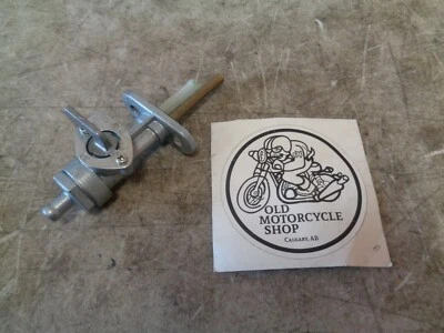 Yamaha DT400 1975 llave de combustible Foto 1 de 4