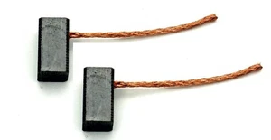 RC-616 Kohlebürsten Paar 6x6x12mm für z.B. DC-Motor ZYT-62, 180V 40Watt - Picture 1 of 2