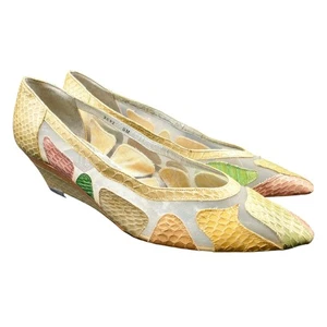 Vintage 80s JRenee Low Wedge Snakeskin Heel Pump Yellow Pink Green Sheer Retro 6 - Picture 1 of 8