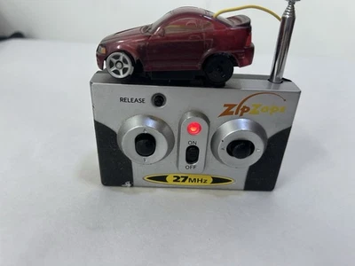 ZipZaps micro wireless rc car red Radio Shack - Image 1 of 4