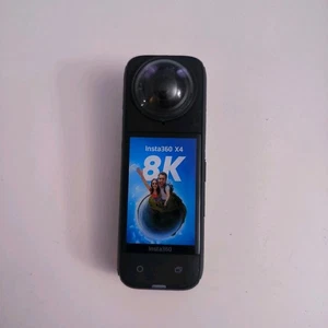 Insta360 X4 - 8K 360° Video 72MP 360° Photo  Display UNIT - Picture 1 of 4
