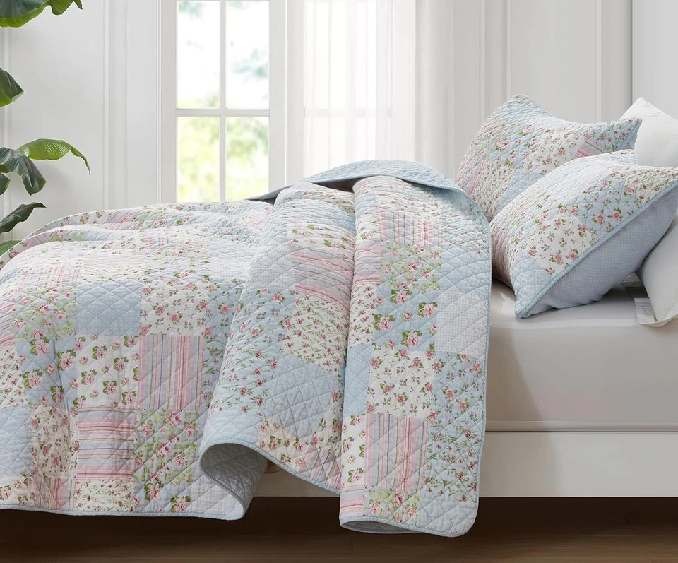 Blue Pink Shabby Chic Floral Bedspread Coverlet Set Pre-Washed Cotton Quilt Set - Image 1 of 4