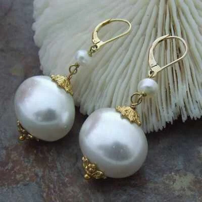 Fashion natural white round Sea Shell Pearl gold earrings Halloween Beautiful - Image 1 of 4