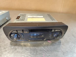 AUTORADIO PEUGEOT 206 9642226880 - Picture 1 of 5