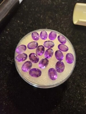 Natural Earth Mined Amethyst Ovals - 8x6mm - 20.33ct Total - USA Based - Image 1 of 4