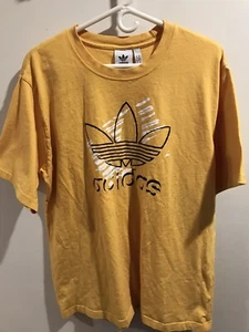 Adidas Graphic Tee T-Shirt Men's X Large Short Sleeve Yellow Crew Neck - Picture 1 of 4