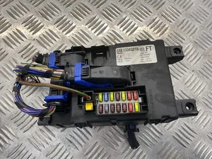 VAUXHALL CORSA 2006-2014 FUSE BOX 13382215 - Picture 1 of 2
