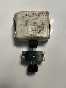 Edmund 22mm Travel, Small Thick Base Single Movement - Picture 1 of 6