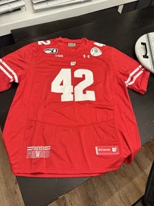 Rare Wisconsin Badgers T.J. Watt #42 Under Armor Rose Bowl NCAA 3x Jersey - Picture 1 of 4