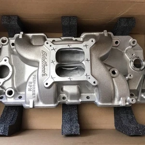 Entrada Edelbrock 7163 Performer RPM WILSON PORTED, puerto BB Chevy Sq, doble plano - Imagen 1 de 7