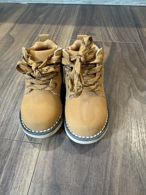 Bota Eddie Bauer Niños Pequeños Con Cordones Cremallera Lateral Marrón Claro Talla 5M Usada Foto 1 de 4
