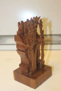 Guillermo Kuhn Sanchez Wood Sculpture numbered #33 of 2500 - Picture 1 of 6