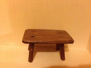 Grand tabouret de traite en chêne miniature dollhouse 1/12 de style Jacobéen - Photo 1/9