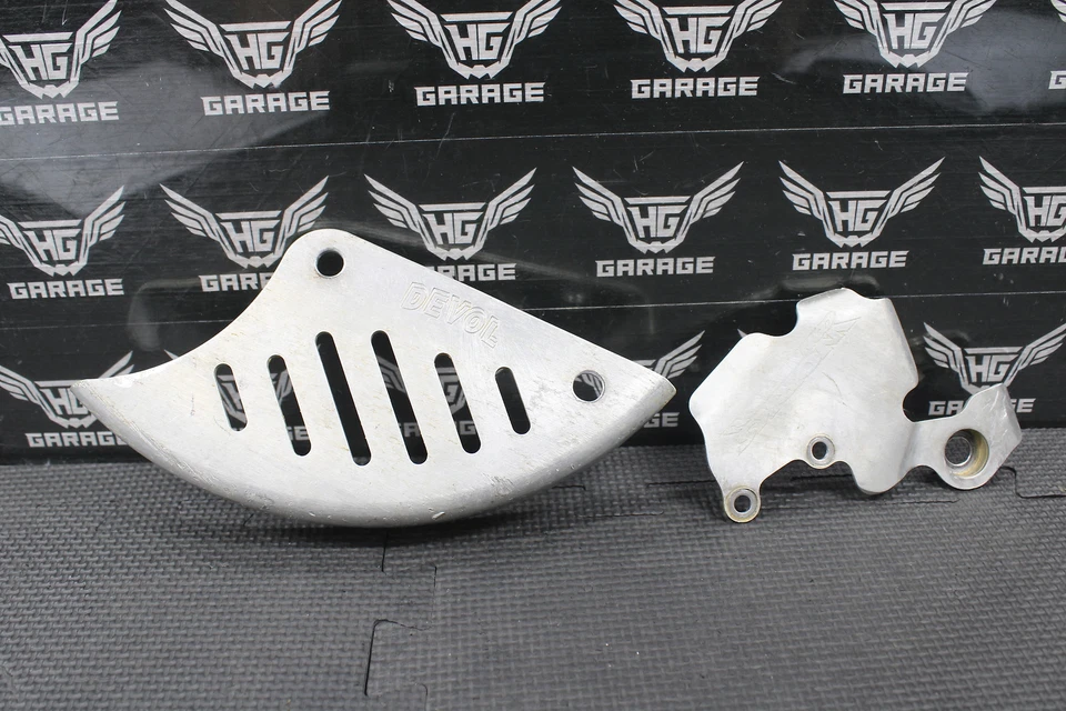 2013 KAWASAKI KX250F KX450F CONJUNTO MESTRE DE FREIO TRASEIRO DE ALUMÍNIO E PROTETOR DE DISCO DE ROTOR - Imagem 1 de 4