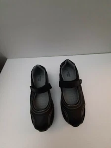 Dankin Now Women size 7 1/2 M Shape up Walking  Comfort  Shoes  1-Net Technology - Picture 1 of 7