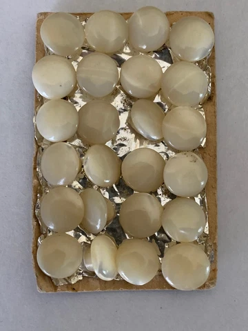 Lot of Antique 1900s French Mother of Pearl Buttons on card - 0.8cm - 24 buttons Cover