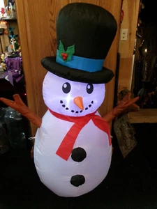 Christmas Airblown Inflatable 49" tall Snowman - Picture 1 of 2