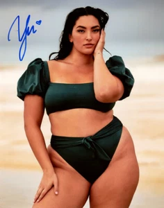 YUMI NU SIGNED 8x10 PHOTO SPORTS ILLUSTRATED SWIMSUIT MODEL RARE BECKETT BAS - Picture 1 of 2