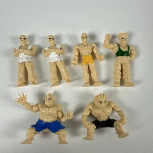 Vintage STREET FIGHTER Gumball Machine Rubber Mini Figures Lot Of 6 Capcom Dupes - Picture 1 of 7