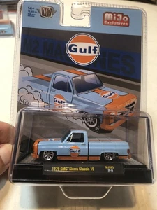 M2 Machines 1979 GMC Sierra Classic 15 GULF Blue 1/64 MjS83 25-18 - Picture 1 of 5