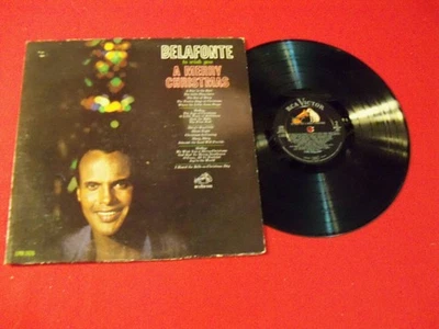 HARRY BELAFONTE 60'S LP "TO WISH YOU A MERRY CHRISTMAS" ON CLASSIC VINTAGE VINYL - Image 1 of 4