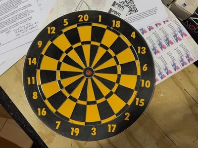 SPORT DART TARGET BOARD 18" FOR YOUR PLAYROOM CAVE BY DIDATTO ITALY GIFT WRAPED - Image 1 of 4