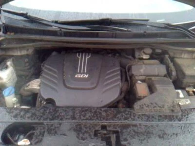 Used Air Cleaner Assembly fits: 2015 Kia Sedona  Grade A - Image 1 of 4