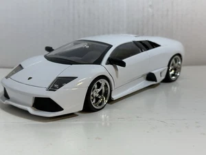 JADA BTM LAMBORGHINI MURCIELAGO LP640 WHITE 1:24 DIECAST MODEL CAR NEW NO BOX - Picture 1 of 12