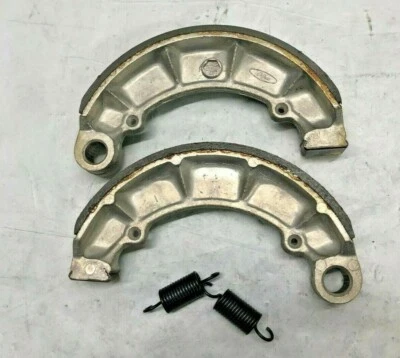 Kit zapata freno trasero honda con resortes 06430-mm8-881  Foto 1 de 3