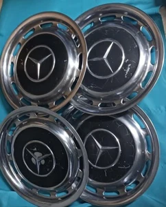 4 Vintage Mercedes Hubcaps - Picture 1 of 3