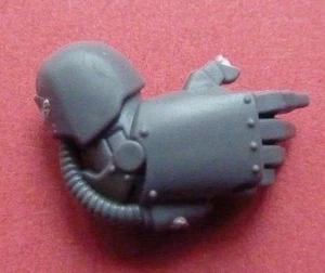 Space Marine Tartaros Terminator PUGNO DI POTENZA DESTRO (D) - Bruciore di Prospero - Foto 1 di 1