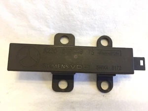 T0541 07-08 Mercedes Benz SL550 R230 Keyless Go Control Module Antenna Sensor - Picture 1 of 5