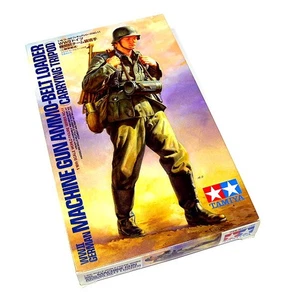 TAMIYA Military Model 1/16 Machine Gun Ammo-Belt Loader Figure Scale Hobby 36311 - Picture 1 of 2