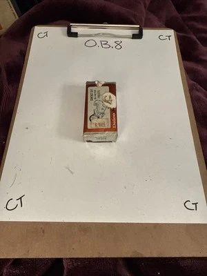 Chevrolet Corvair 1960-1961 / Delco Remy Point Set: D-107P / 1945376 Foto 1 de 2