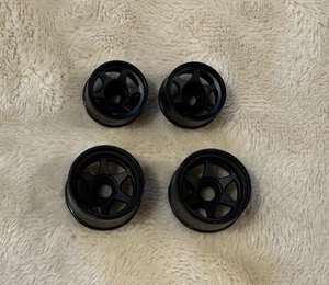 Kyosho Mini Z Sauber C9 LM Wheel Set 6 Spoke - Black KYOMZH303BK - Picture 1 of 3