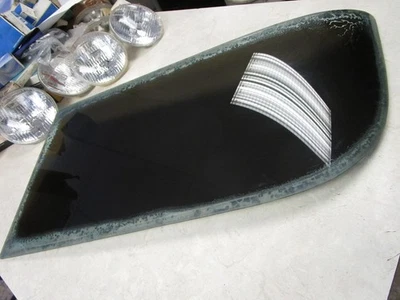 1965 1966 1967 Buick Sportwagon Oldsmobile Vista Cruiser LH front sky roof glass - Image 1 of 4