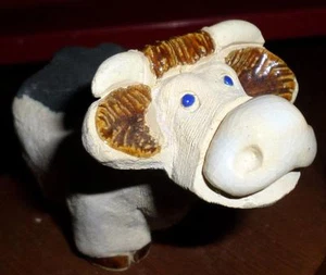 Vintage Artesania Torreon Cow/Bull Hand Made in Uruguay Rinconada Style R4 - Picture 1 of 1