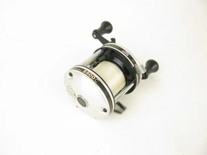 EXCELENTE Carrete de fundición de cebo Abu Garcia Ambassadeur 5500 C SUECIA 5500C - Imagen 1 de 7