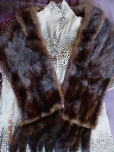 VINTAGE 1950s? BROWN MINK REAL FUR STOLE WRAP LONG CAPE WITH REMOVEABLE TAILS - Picture 1 of 11