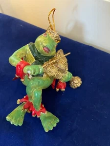 Department 56 Prince Frog playing Lobster Instrument Ornament - Picture 1 of 4