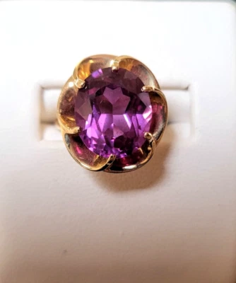 Vintage Mid Century 14KYG 13 x 11mm Synthetic Alexandrite Heavy Ring:  7.25 - Image 1 of 4