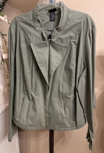 Lys Damen Jacke Gr. 26 W olivgrün Rüschen Reißverschluss Taschen Haken Ösenverschluss - Bild 1 von 7