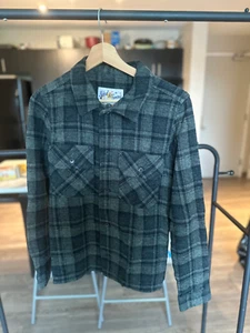 NAKED AND FAMOUS Size S Charcoal Grey Heavyweight Flannel Work Shirt Overshirt - Picture 1 of 5