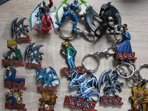 Schlüsselanhänger PIN Anstecker Yu-Gi-Oh Keychain Blauer Drache Kaiba Exodia - Bild 1 von 19