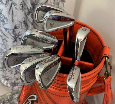 Juego de hierro forjado Ben Hogan Apex Plus (3 ecualizadores) juego de 8 hierros grafito #4 (rígido) Foto 1 de 4