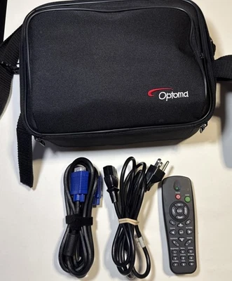 Proyector Optoma EP728 DLP Paquete Completo con Bolsa de Transporte Proyector de Películas Foto 1 de 4