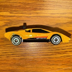 Lamborghini Countach Pace Car 2023 Hot Wheels - amarillo - suelto - Imagen 1 de 4
