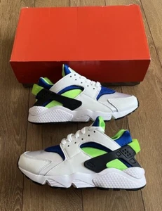 Nike Air Huarache Unisex Trainers Size UK 4.5 EU 37.5 DD1068-100 - Picture 1 of 5