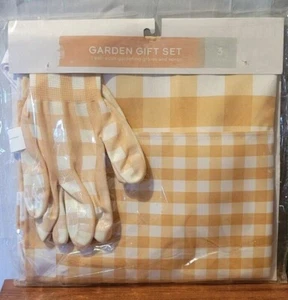 Gingham Garden Glove & Apron Gift Set - Picture 1 of 2